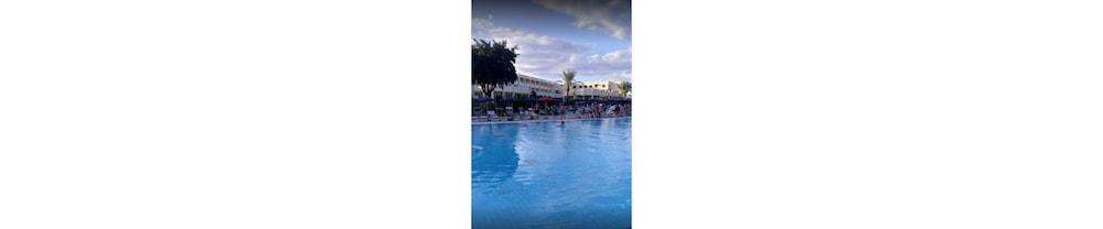 Th Marina Di Pisticci - Ti Blu Village Екстериор снимка