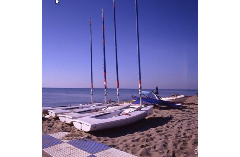 Th Marina Di Pisticci - Ti Blu Village Екстериор снимка