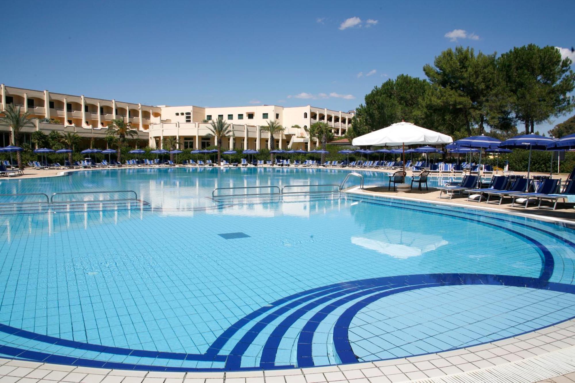 Th Marina Di Pisticci - Ti Blu Village Екстериор снимка